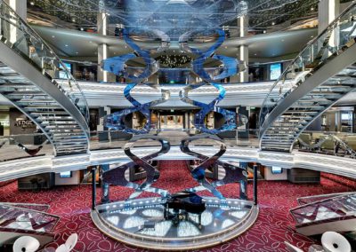 Atrium der MSC Meraviglia