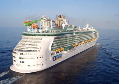 Liberty of the Seas Royal Caribbean buchen bei sail-and-cruise.de