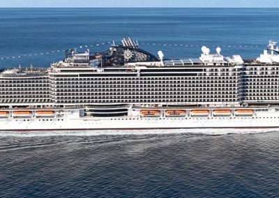 Die MSC Seaside von der Seite