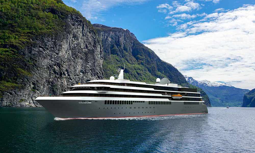 Kreuzfahrten 2020 von Nicko Cruises mit der World Explorer auch auf hoher See.